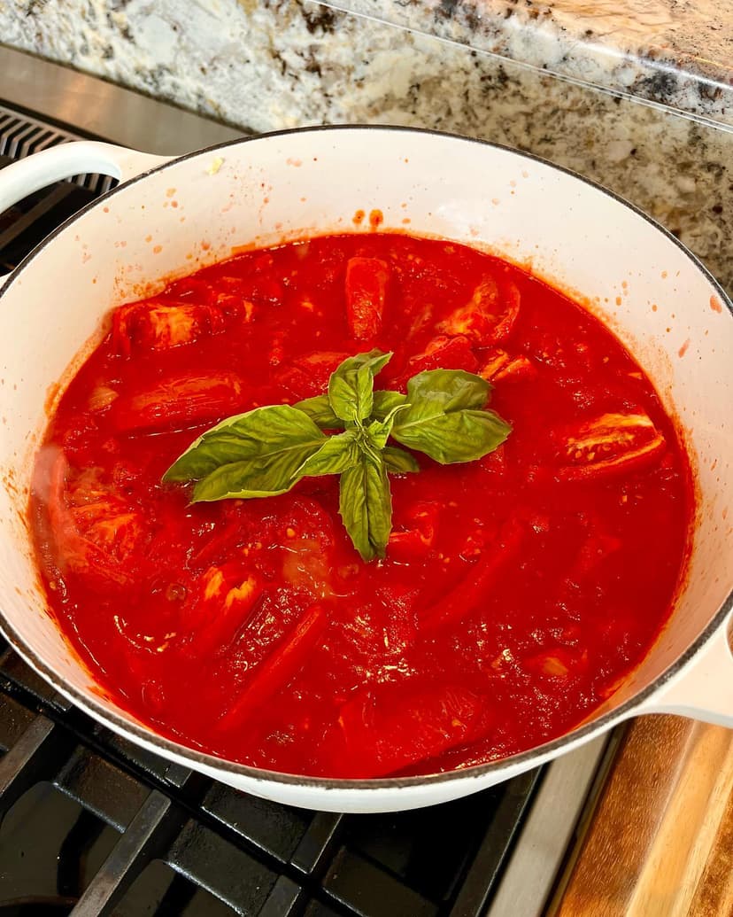 Basic Pomodoro Sauce (Marinara)